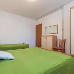 Cozy Apartment In Porec With Wifi